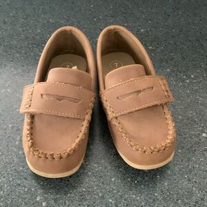 Toddler boy cat and Jack loafers